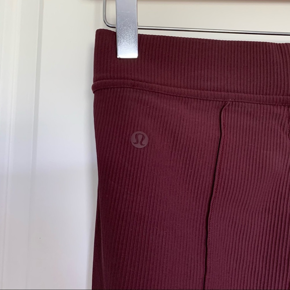 lululemon 7/8 - Picture 3 of 4